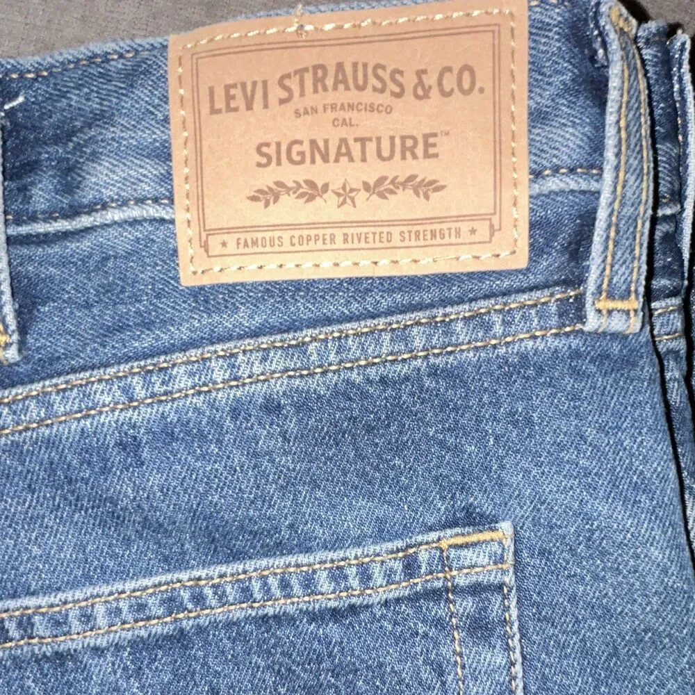 Levi Strauss Signature Men's Loose Fit Blue Denim Shorts 12